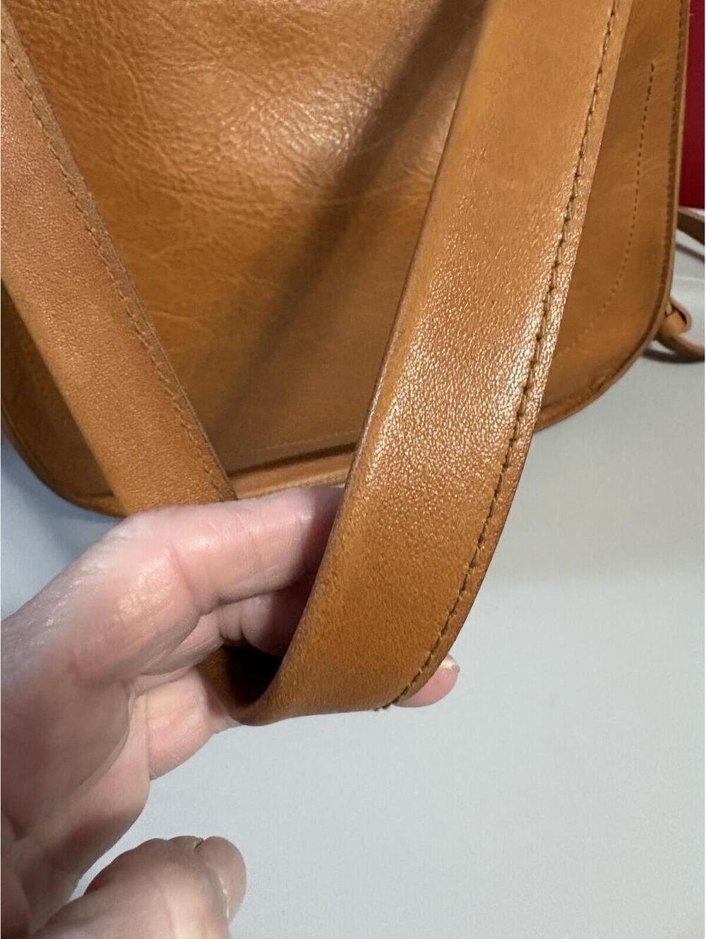 Madewell X5803 Burnished Caramel Leather the Sydney Crossbody Bag - Picture 7 of 16